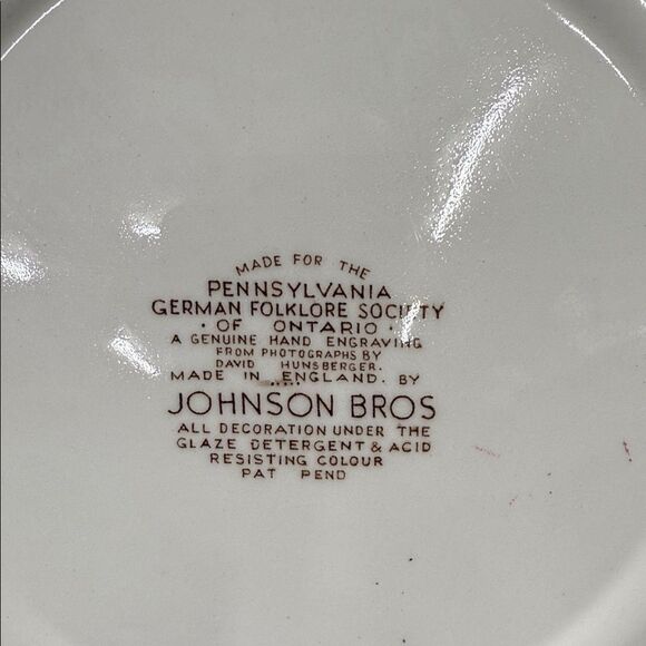 Johnson Brothers - Pennsylvania German Folklore - Ontario - 10" Decorative Plate - Picture 6 of 6